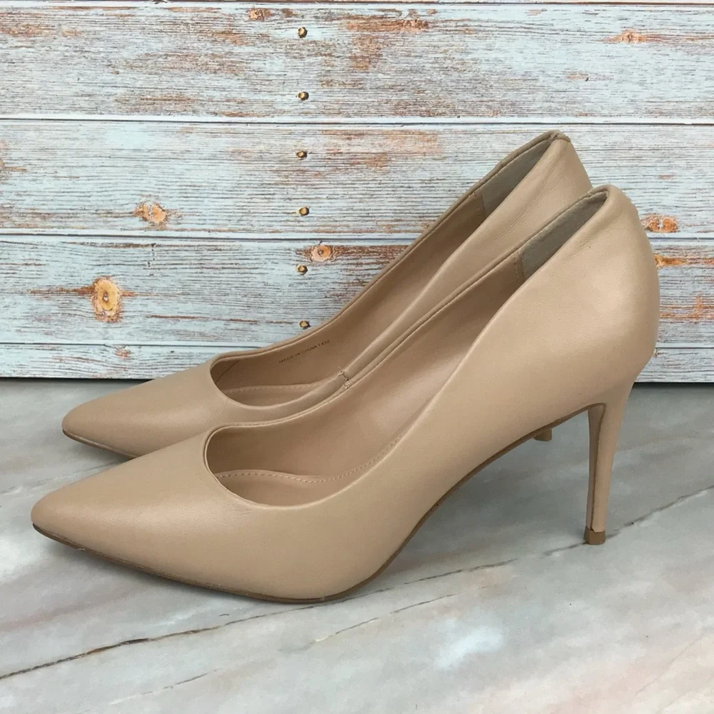 Steve Madden Luiza Stilettos in Nude/Beige
